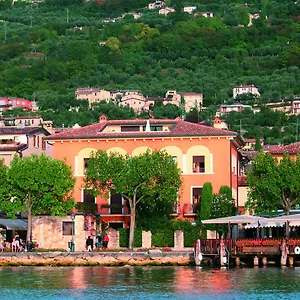 Casa - Casa Del Padre Nascimbeni , Torri Del Benaco Italie